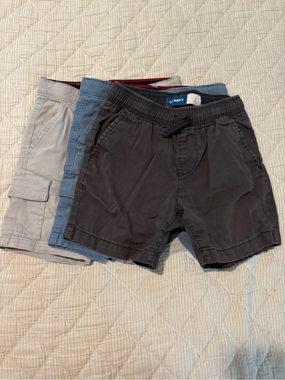 5 pairs Boys size small (6-7) shorts and swim shorts mixed brands